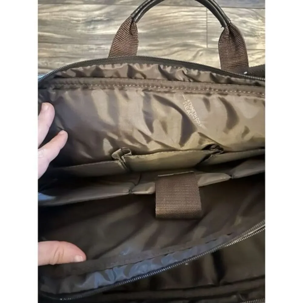 Kenneth Cole REACTION Risky Business Messenger Leather‎ Crossbody Laptop Bag 17